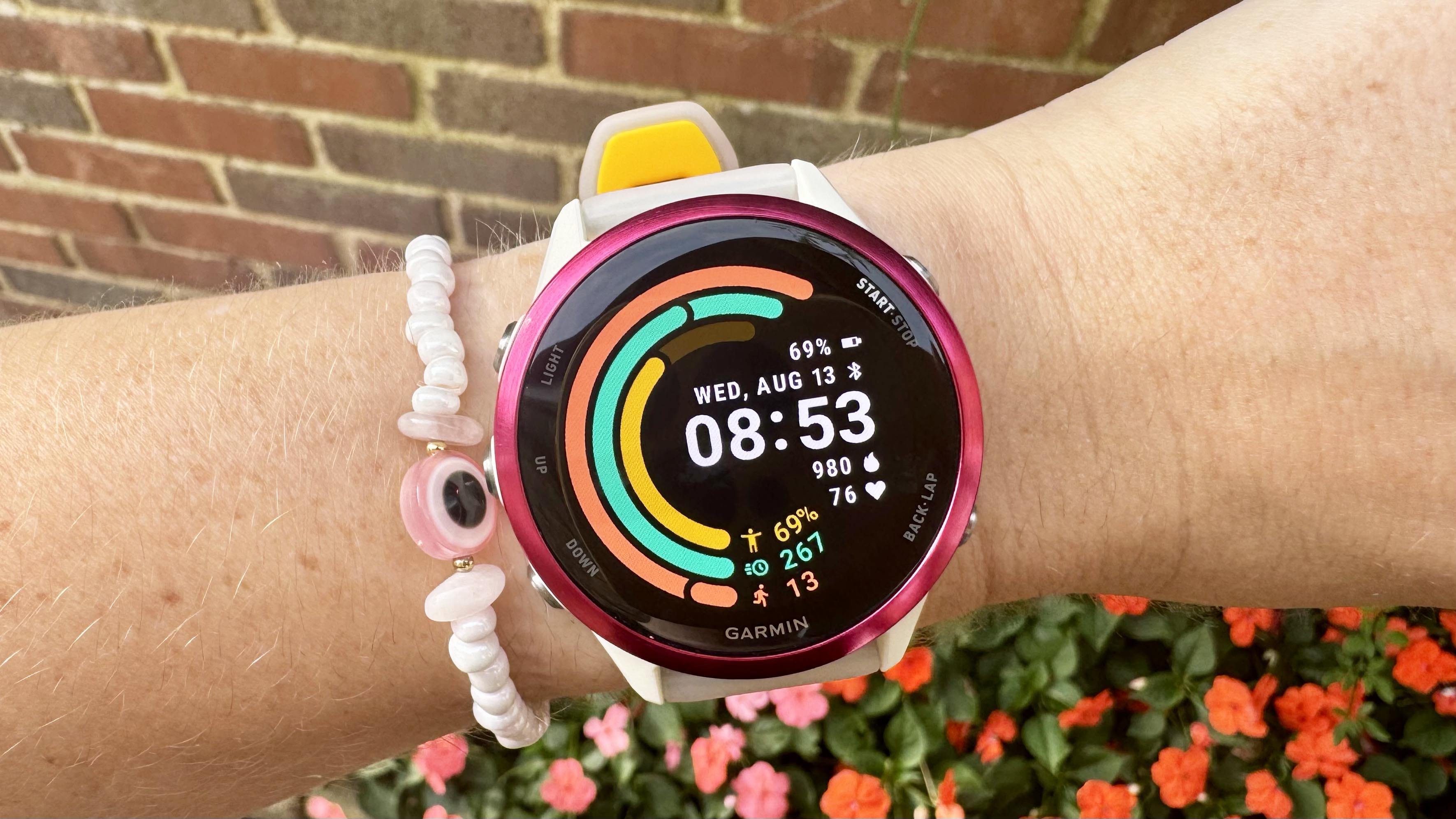 the goals watch face on Garmin Forerunner 570