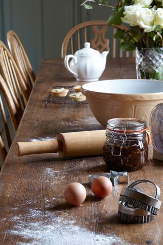 baking mince pies