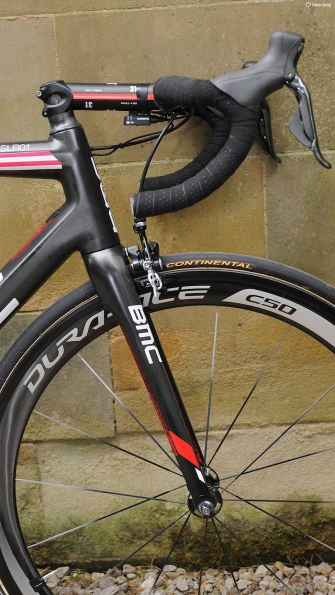 Like a number of top professionals, van Garderen prefers a long stem, and a short-reach bar with levers tipped back