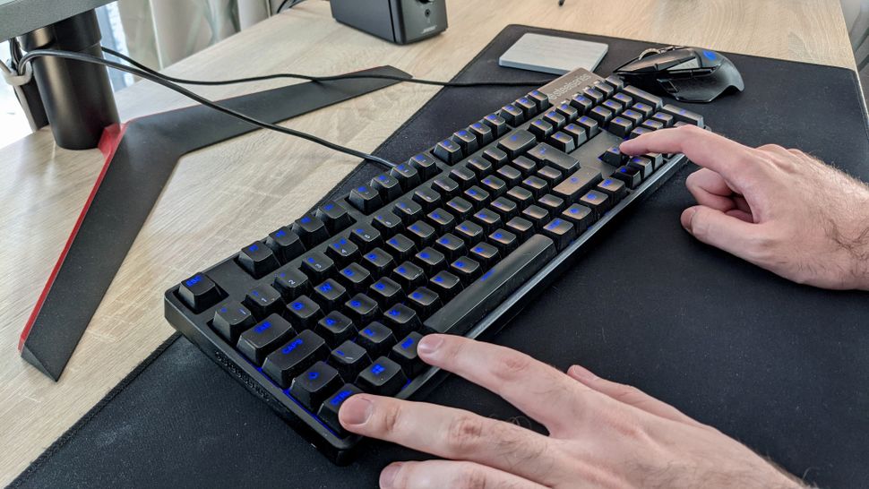 How to rotate the screen in Windows 10 Tom's Guide