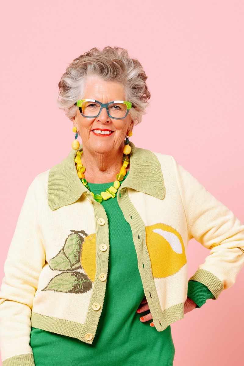 imagery of Prue Leith and knitters in House of Sunny knitwear for the Age UK, Innocent Smoothie campaign