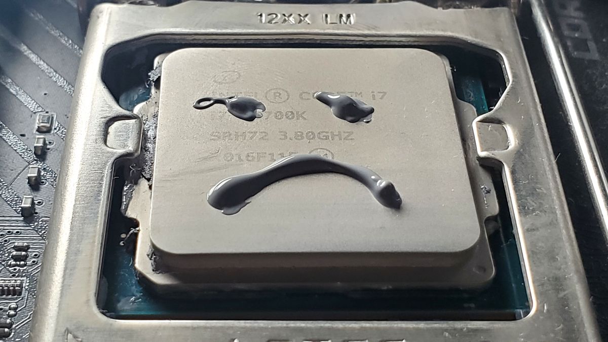 Thermal paste sad face on a CPU