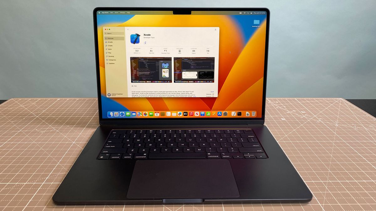 MacBook Air (15-inch) Review: The Big Apple