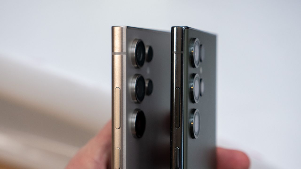 Comparing the frames on the Samsung Galaxy S24 Ultra vs Galaxy S23 Ultra