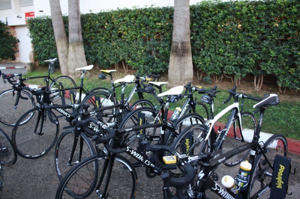 The HTC-Highroad, Specialized bikes