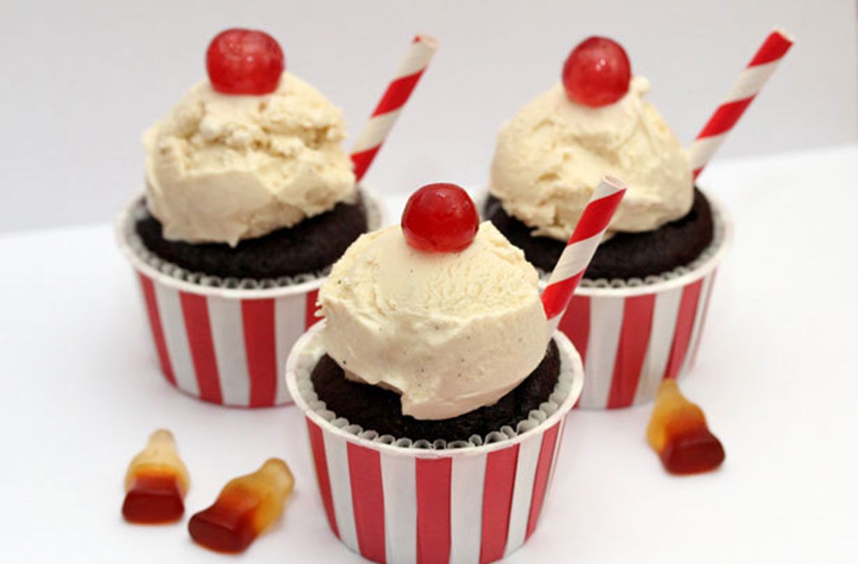 coke float cupcakes