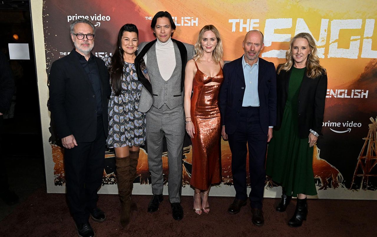 (From l.): Executive producer Greg Brenman; cast members Kimberly Norris Guerrero, Chaske Spencer and Emily Blunt; writer/director/EP Hugo Blick; and Amazon Studios head Jen Salke at the premiere of Prime Video&rsquo;s The English at Metrograph in New York.