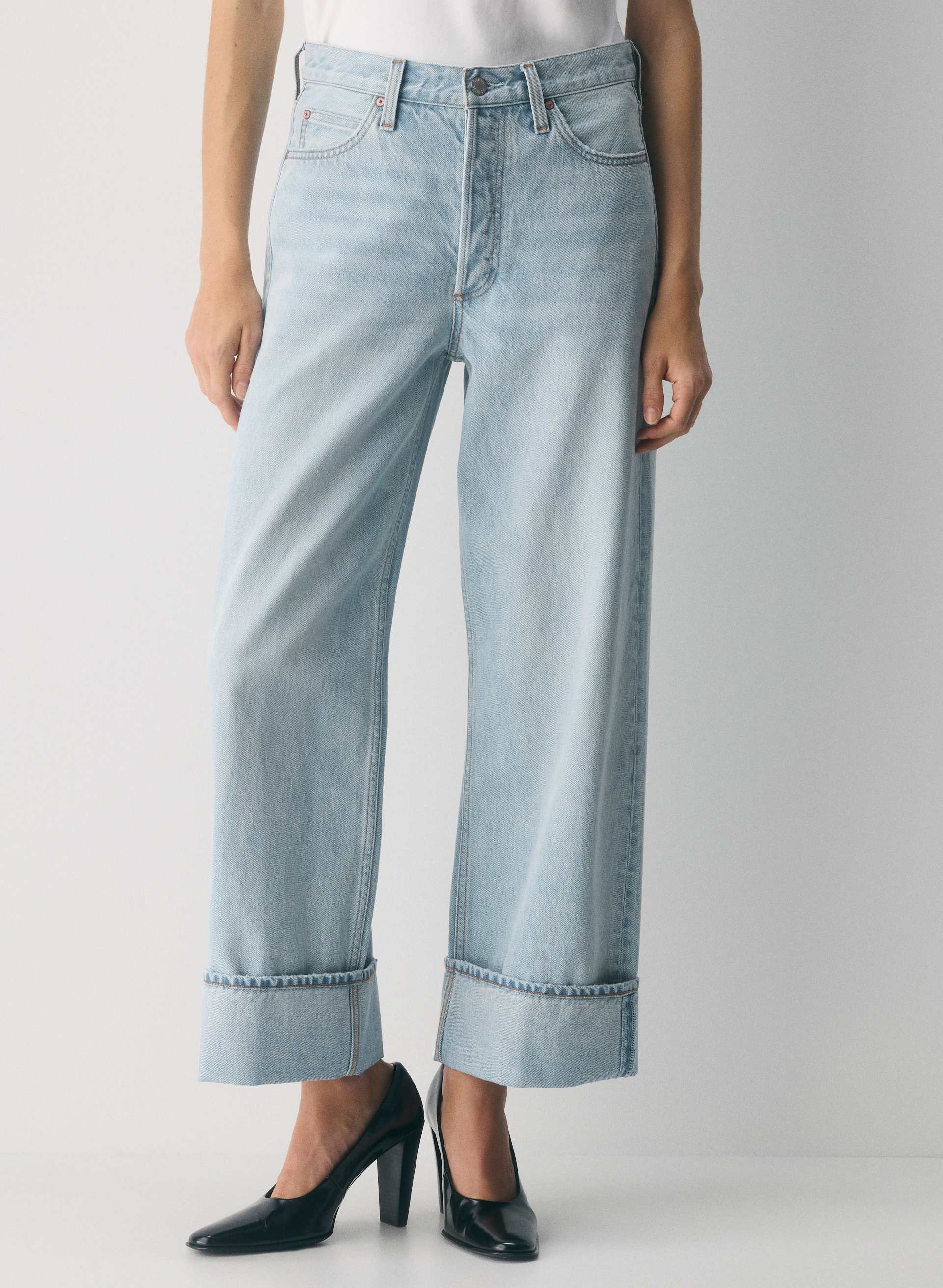 The '90s Vintage Lo-Rise Straight Jean