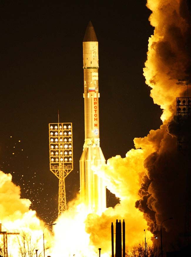  Proton  Sends Broadcasting Satellite to Space  for Intelsat 