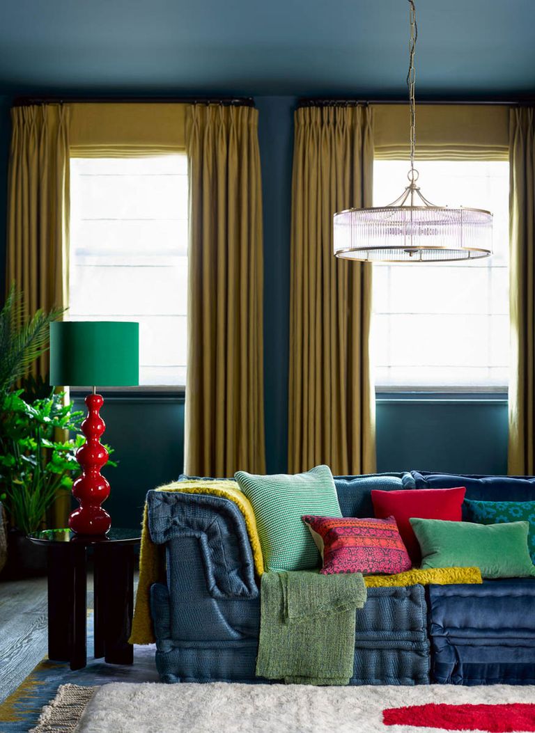 Living room lighting trends: 10 chic trends to light a lounge | Homes ...