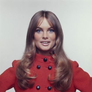 makeup - jean shrimpton