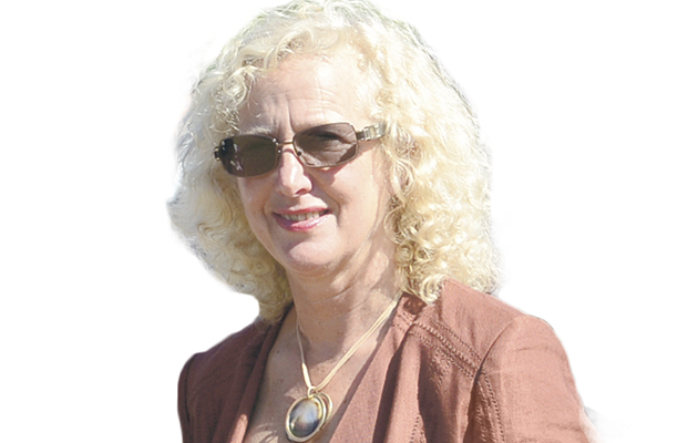 Janet-Horswill.jpg