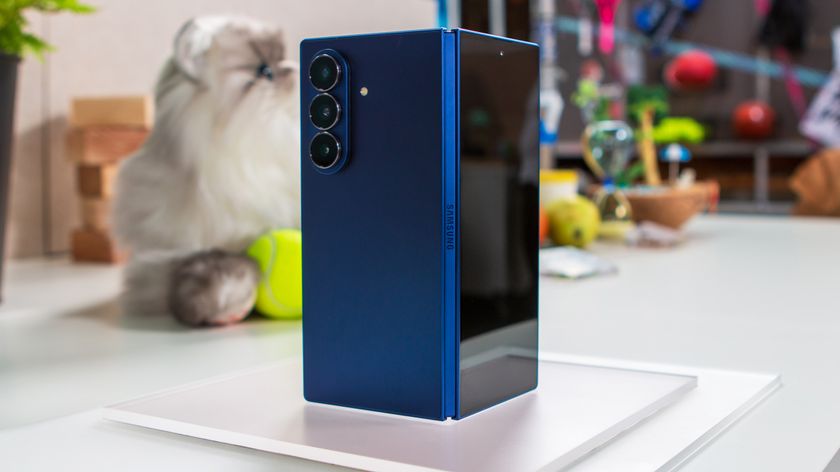 Samsung Galaxy Z Fold 7 in Blue Shadow hands-on