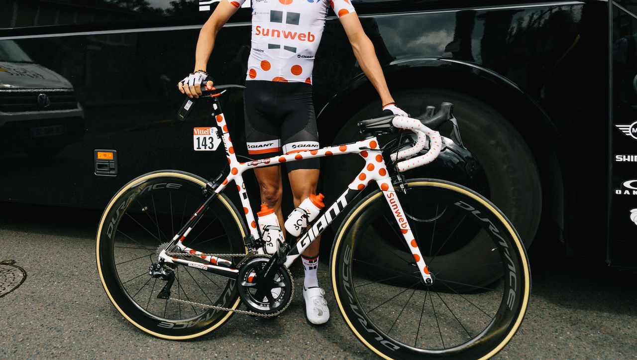 Barguil opted for aero wheels on the flat stage into Paris