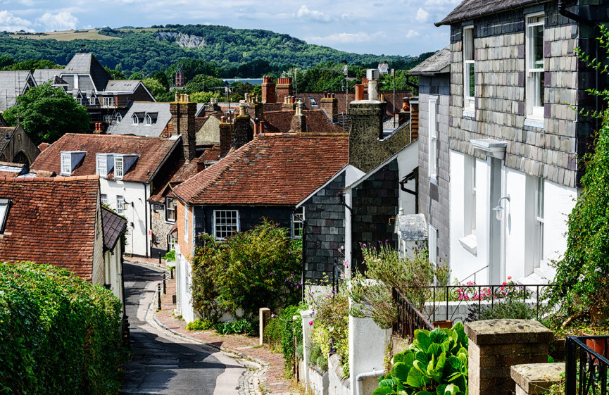 five-stunning-walks-an-hour-from-london-4-1556648436-jvsq-column-width-inline