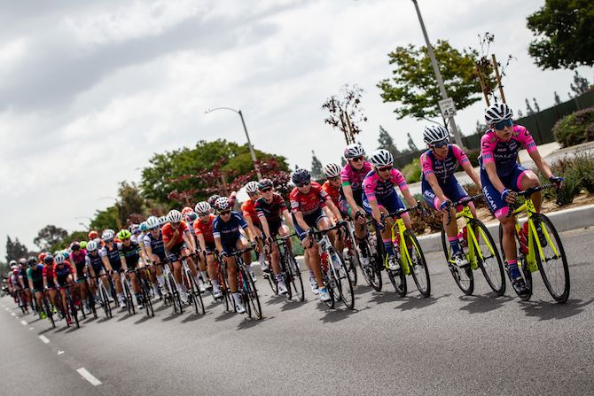 The peloton in full flight on stage 2 of the 2019 Tour of California Women's Race