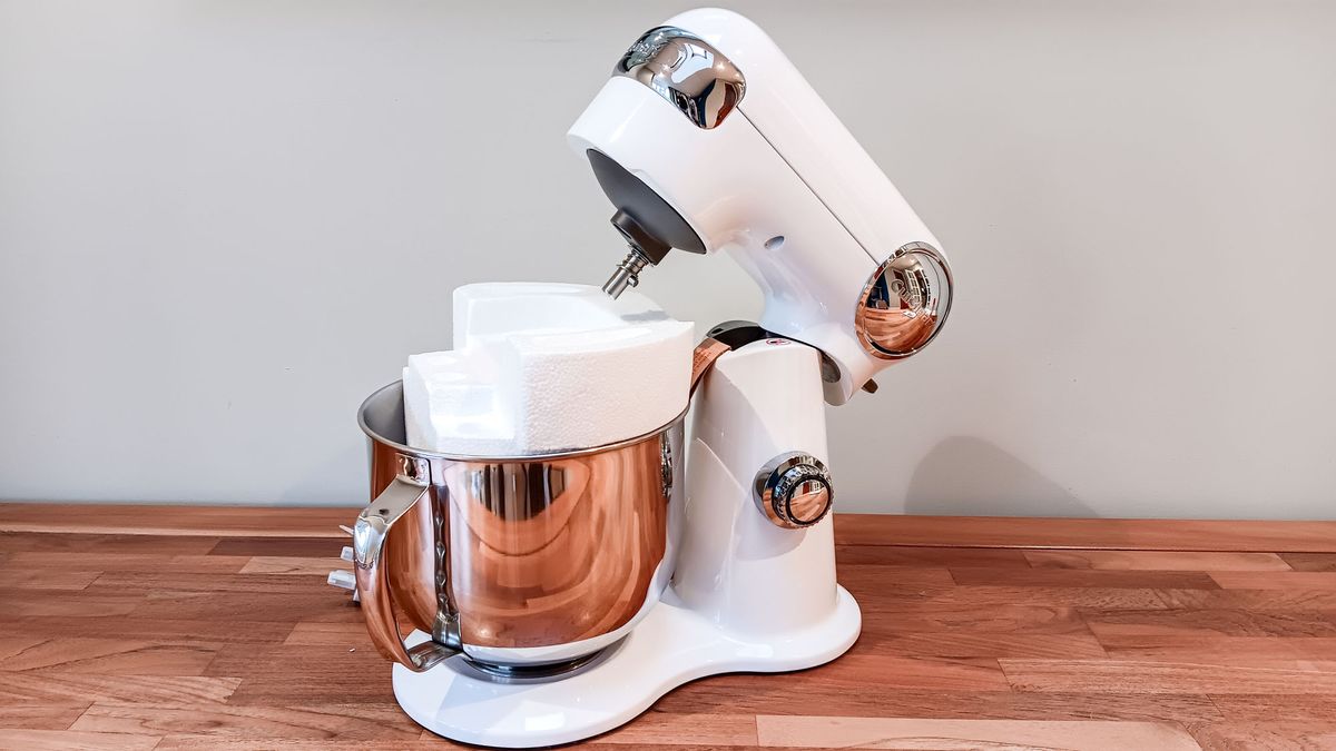 Unpacking the Cuisinart Precision Stand Mixer