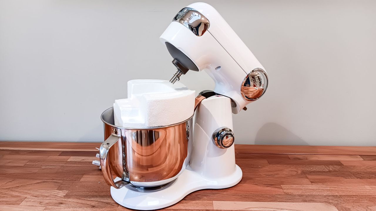 Unpacking the Cuisinart Precision Stand Mixer