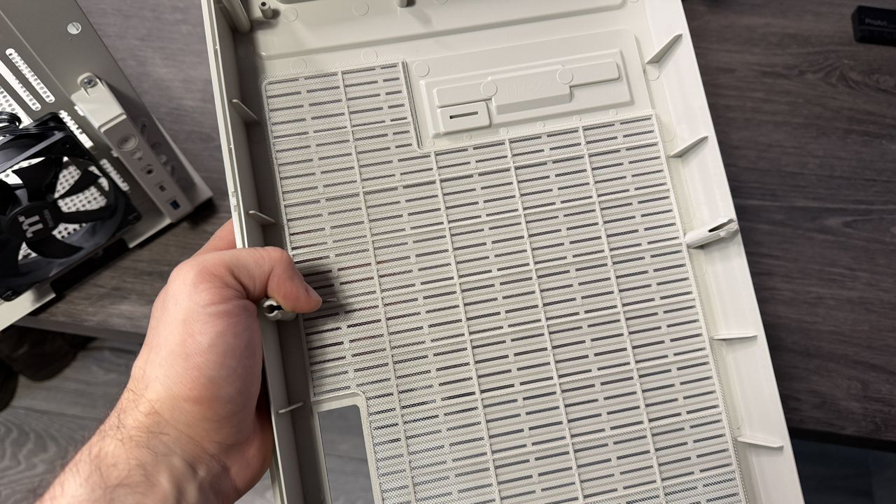 Thermaltake Retro case during a PC build.