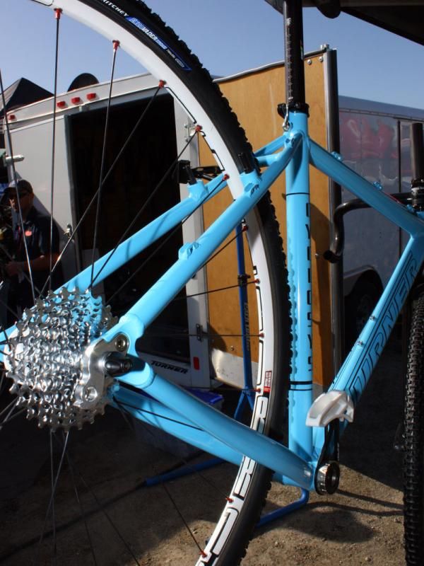Full-length housing on this Dave Turner one-off 'cross bike keeps the lines free from mud and water.