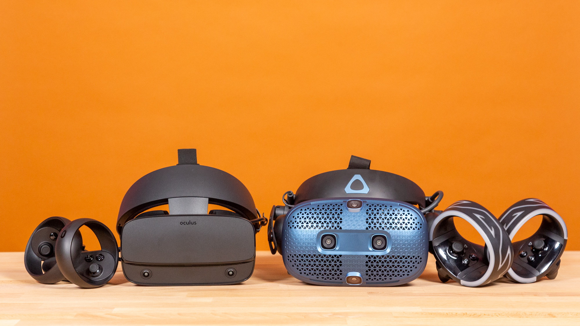 tilgivet sløring pelleten Oculus Rift S vs. HTC Vive Cosmos: Which VR headset wins? | Laptop Mag