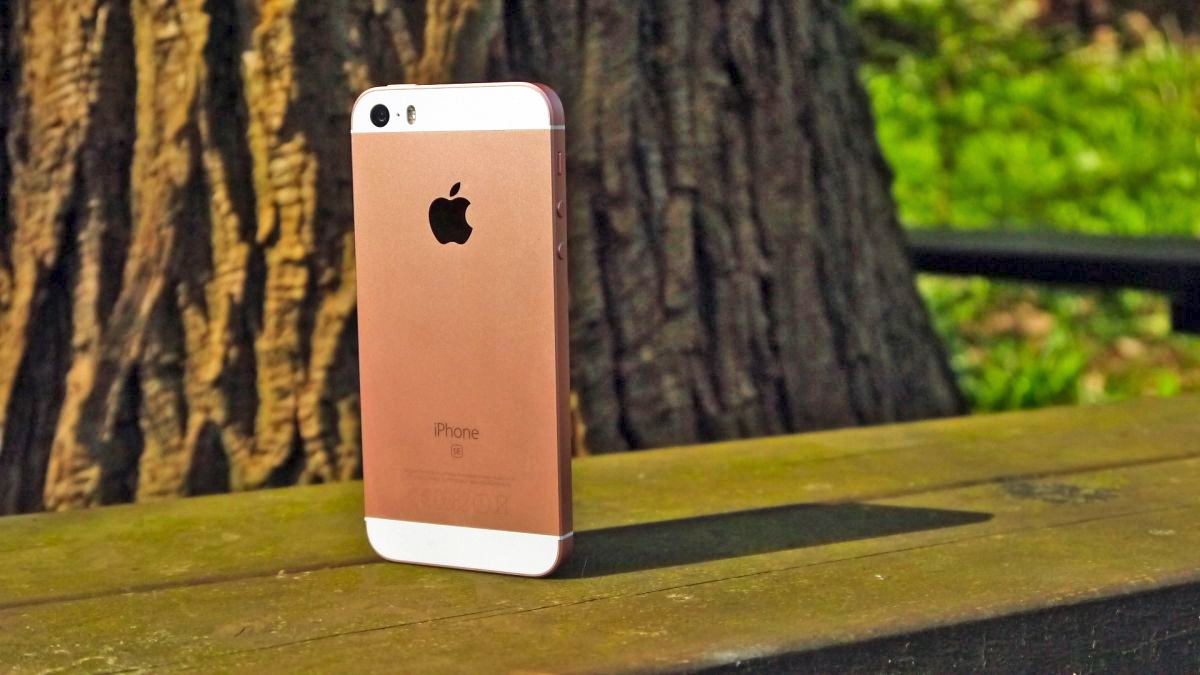 Apple could ditch the iPhone SE 2 name in favour of the iPhone 9