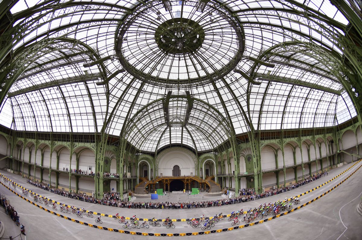 The race went through the Grand Palais during stage 11