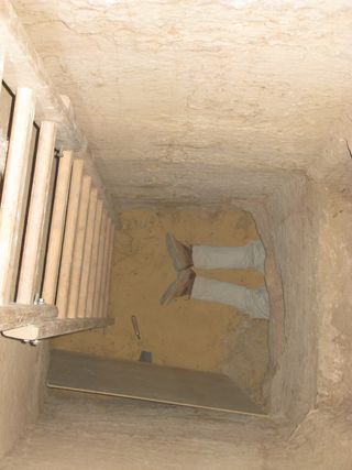 2013 shaft lead to Sattjeni's tomb