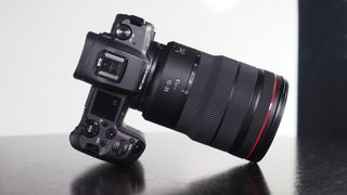 Best wide-angle lens: Canon RF 15-35mm f/2.8L IS USM