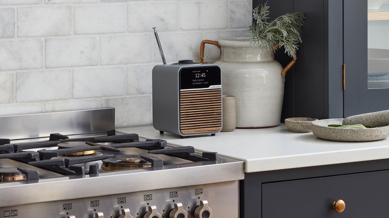 Ruark Audio R1S DAB radio