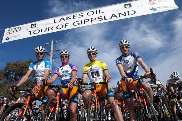 The Tour jersey champions (l-r): Steele Von Hoff (Criteriums), Nic Sanderson (KOM), Nathan Haas (Tour winner), and Patrick Shaw (Sprints) all from the Genesys Wealth Advisers team.