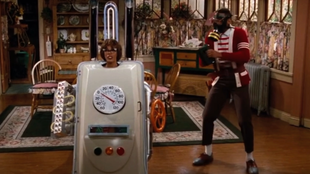 Steve Urkel Aunt Oona on Family Matters