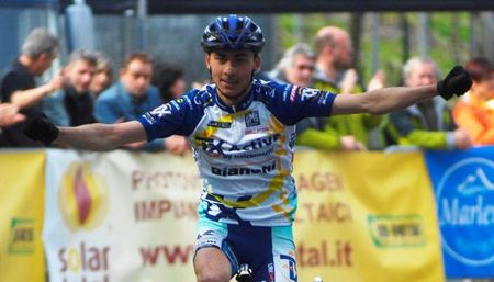 St&eacute;phane Tempier (TX-Active Bianchi) wins the French Cup in Meribel.