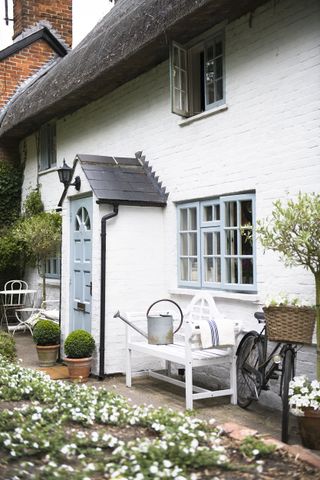 spurling cottage exterior
