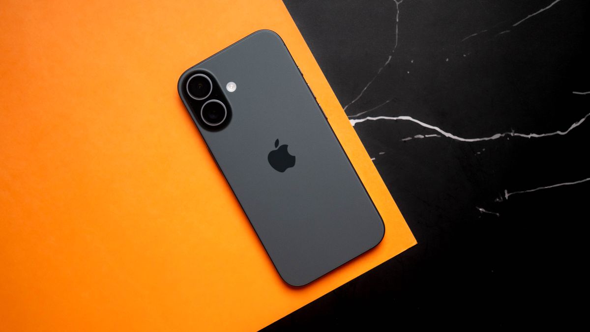 Apple's latest Android joke would have made sense 10 years
ago — not in 2026