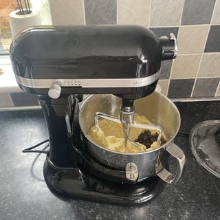 Testing the KitchenAid bowl lift mixer at home