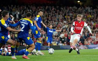 Emile Smith Rowe scores Arsenal's second