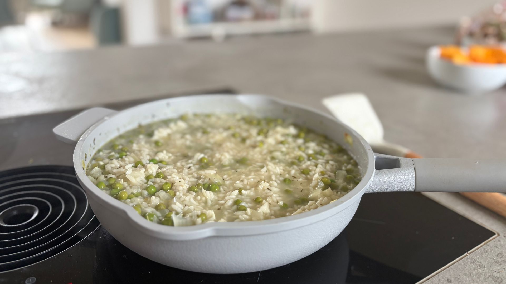 Testing the Lakeland Only Pan