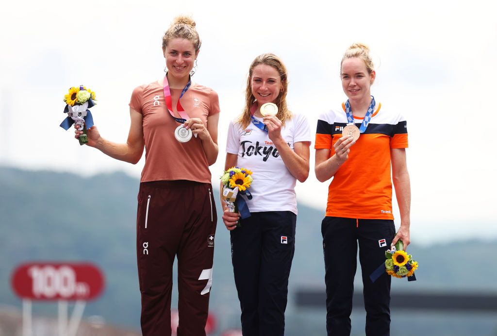 OYAMA JAPAN JULY 28 LR Silver medalist Marlen Reusser of Team Switzerland gold medalist Annemiek van Vleuten of Team Netherlands and bronze medalist Anna van der Breggen of Team Netherlands pose on the podium during the medal ceremony after the Womens Individual time trial on day five of the Tokyo 2020 Olympic Games at Fuji International Speedway on July 28 2021 in Oyama Shizuoka Japan Photo by Michael SteeleGetty Images