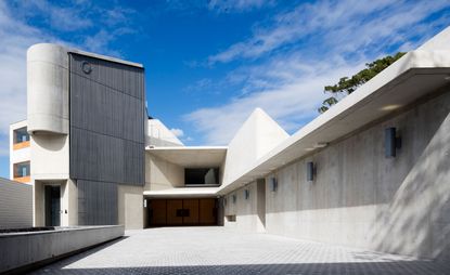 Punchbowl Mosque exterior by Candalepas Associates