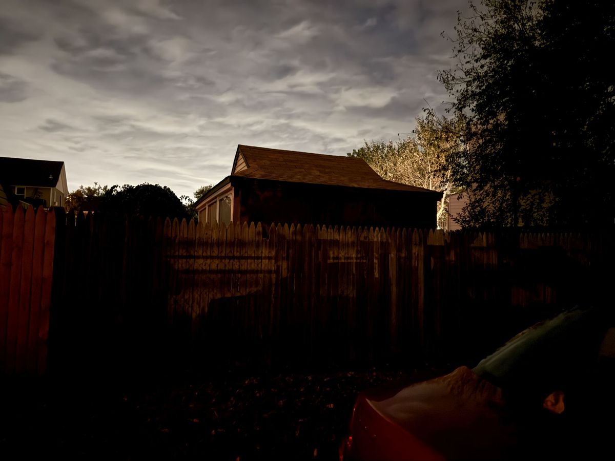 Apple iPhone 16 Pro Max Low Light Sample.