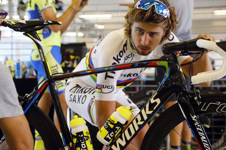 Peter Sagan takes a closer look at his new paint job