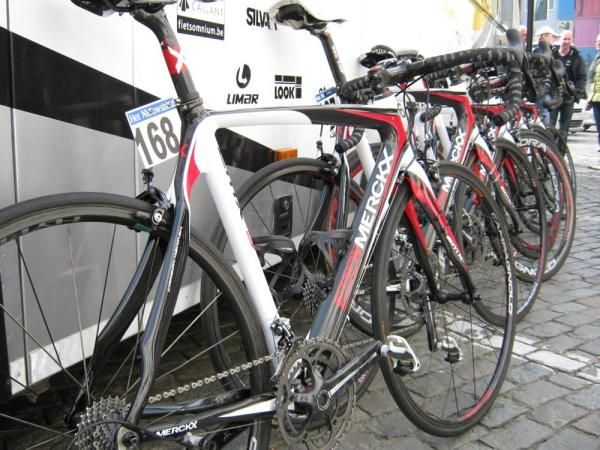 Topsport Vlaanderen have red, white and black Merckx bikes