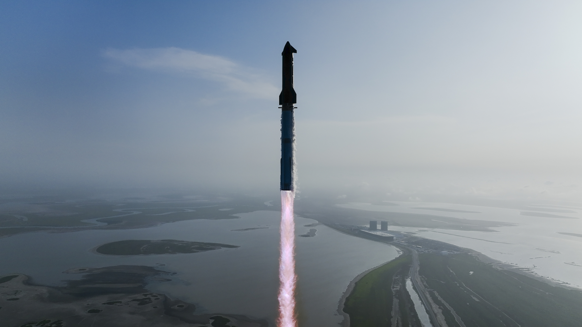SpaceX's Starship megarocket launches on its ninth-ever test flight on May 27, 2025.