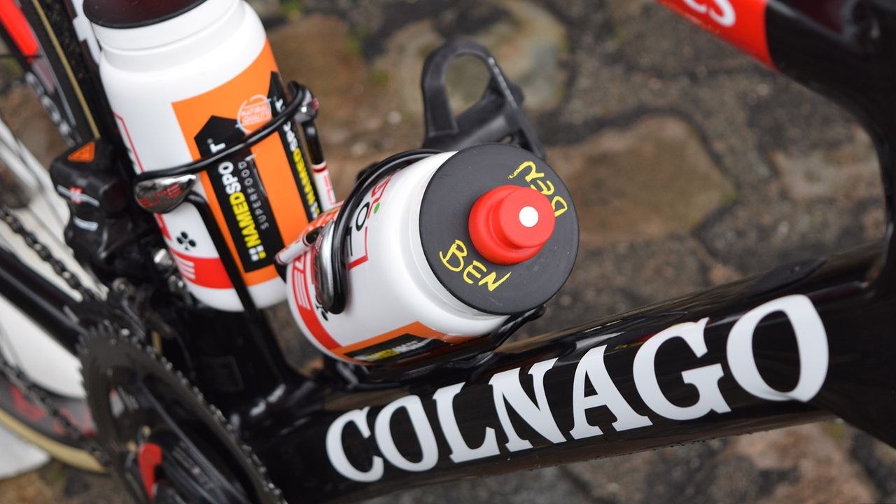 Easily identifiable bottles for Ben Swift. Different riders will usually have different nutrition mixes dependant on physique or metabolism
