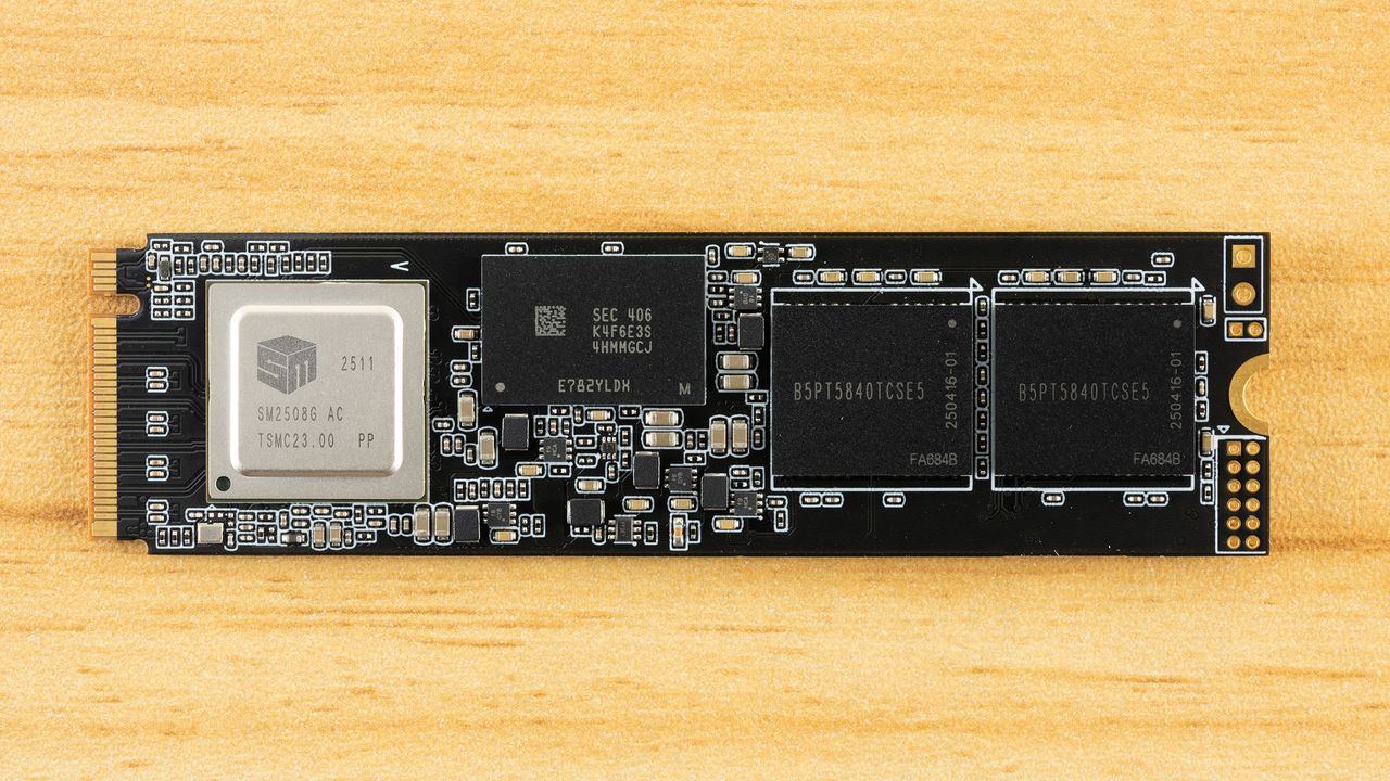 AGI AI858 2TB SSD