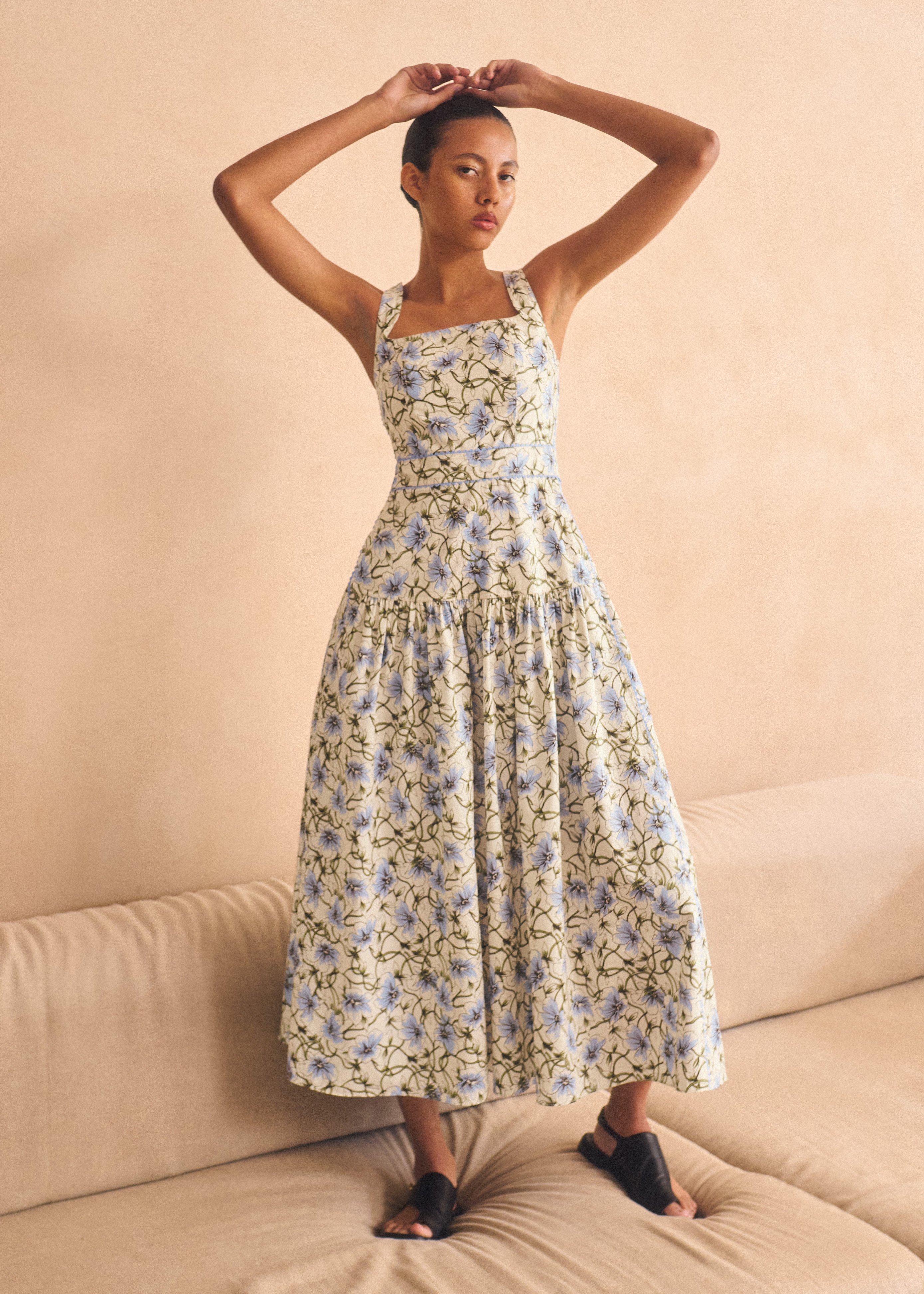Twisting Poppy Print Maxi Dress