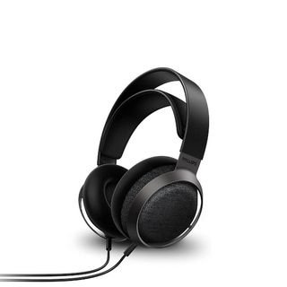 Loudest headphones: Philips Fidelio X3