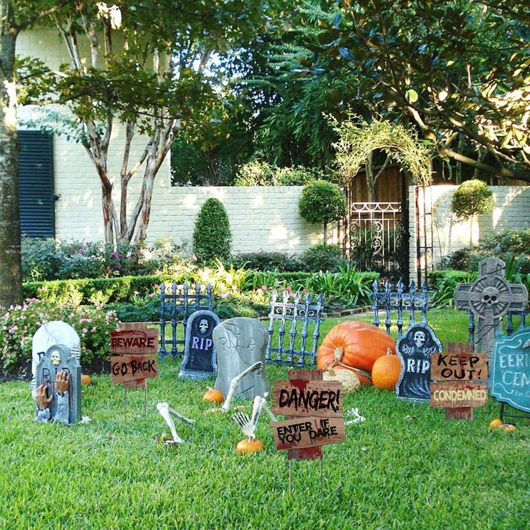 10 Amazon Halloween decorations to buy for #SpookySeason | Real Homes