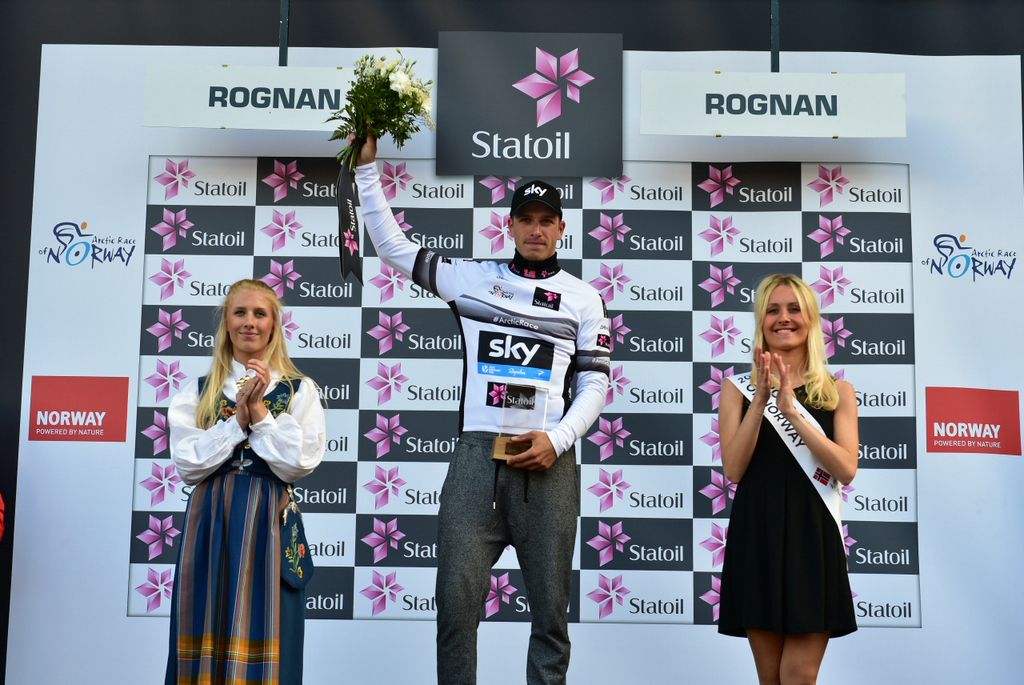 Danny van Poppel (Team Sky) in the young rider jersey